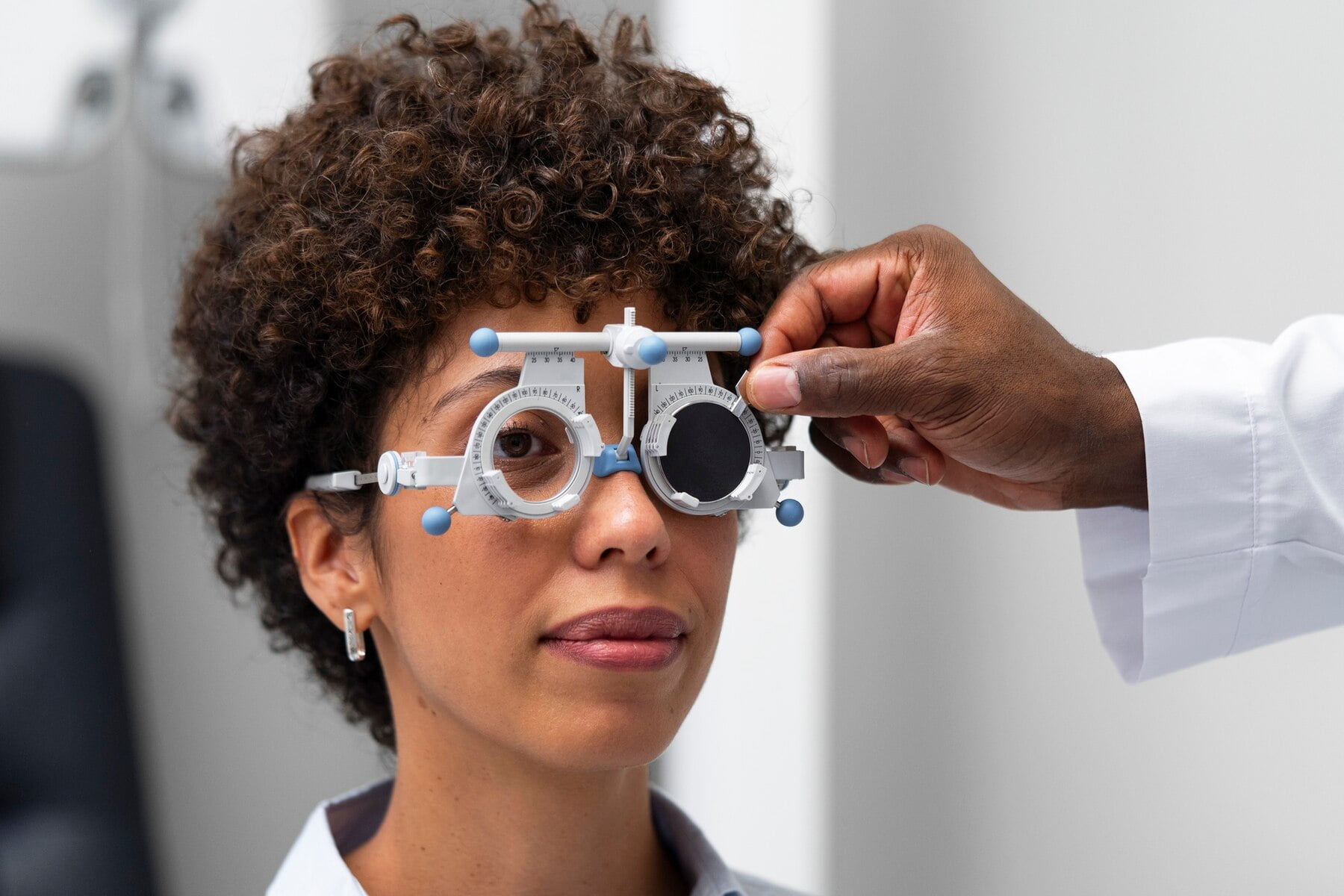 Home - Balija Eye Care tab-img-01